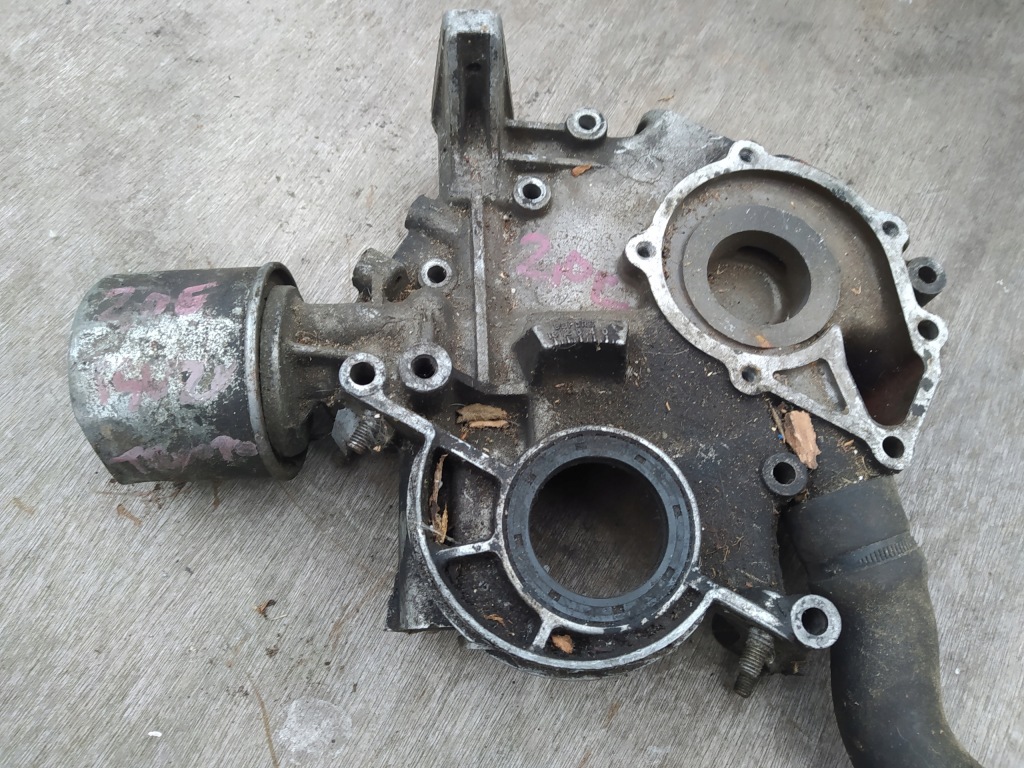 фото №1, Isuzu trooper 2,0e 86-96 корпус насоса оливи