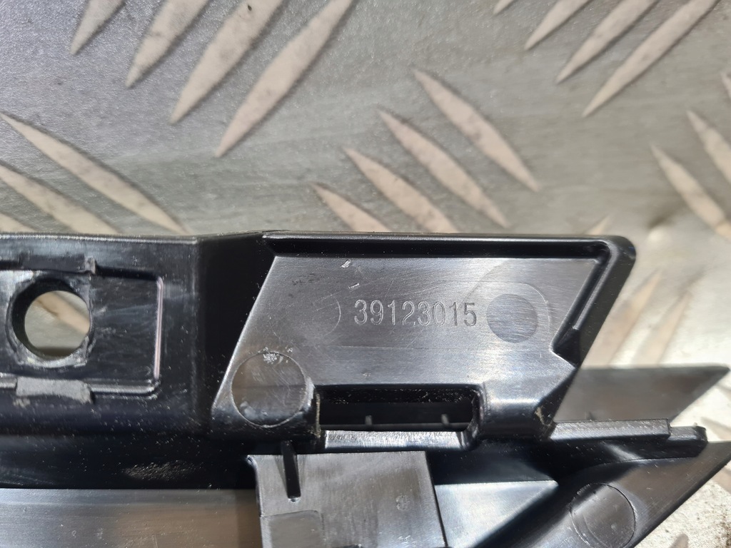 фото №5, Треугольник заглушка дверь правый задняя opel crossland x