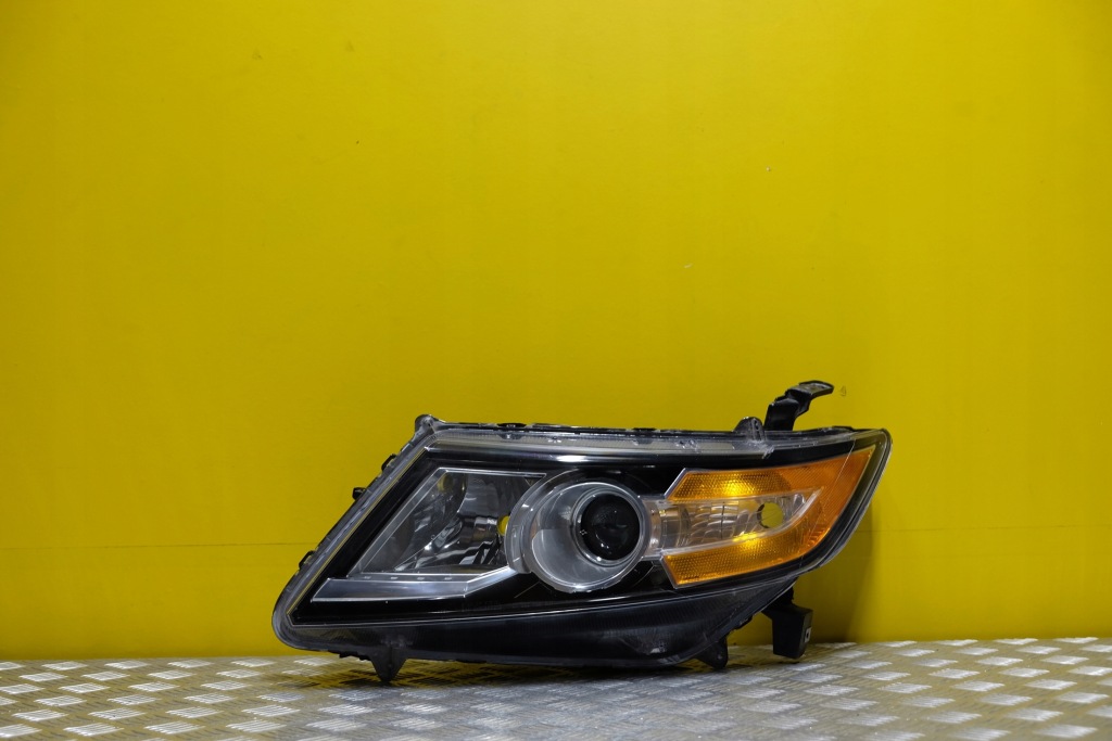 фото №1, Honda odyssey 11- фара левый перед лампа usa