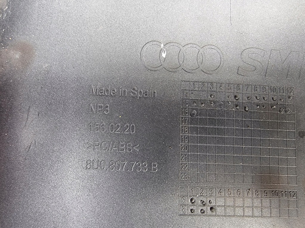 Audi q3 8u0 рестайлинг  14-18 бампер перед передний 8u0807437ad Недорого