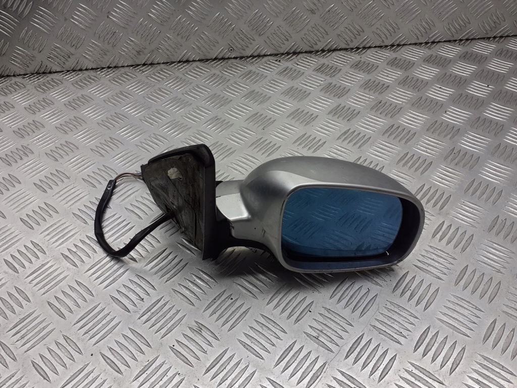 фото №1, Дзеркало праве vw bora 5pin la7w