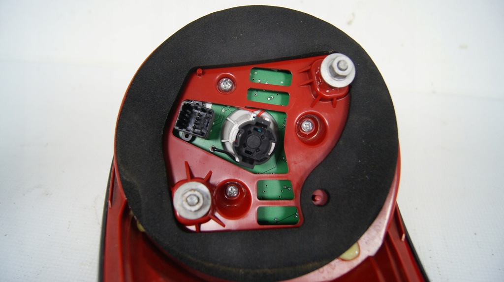 фото №9, Лампа правый задняя ferrari california f149 12r. 4,3 b