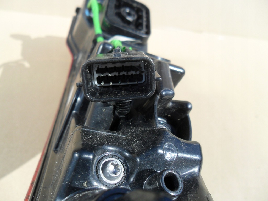 фото №15, Jaguar i-pace лампа ліва задня задня led w крила