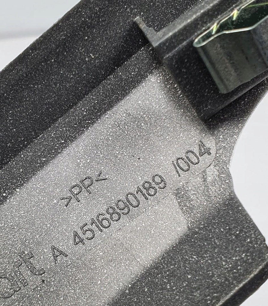 фото №5, Молдинг захист панелі консолі ліва smart fortwo ii 451 a4516890189