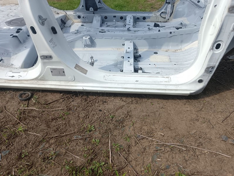 фото №1, Mitsubishi space star ii порог блок двигателя правый