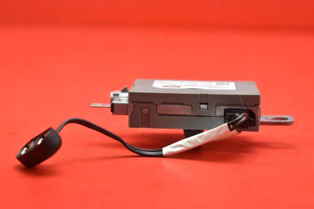 фото №5, Усилитель антенны ch22-18c847-aa land rover range rover sport i l320 09-12