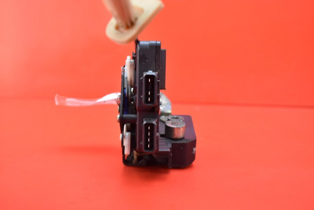 фото №6, Замок дверь левый задняя задний p9203913 volvo xc70 1 i 96-00