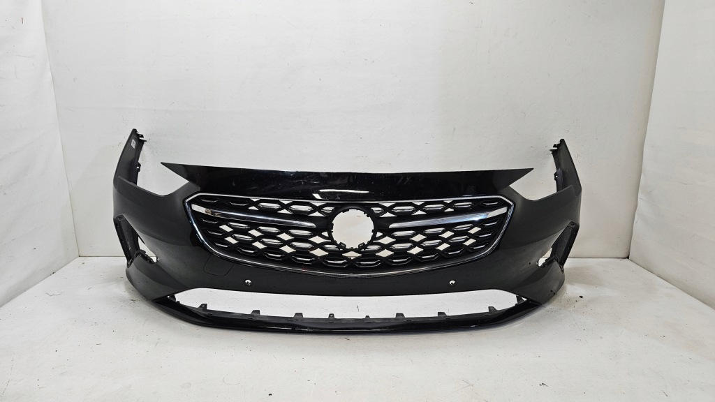 Купити Бампер перед передній opel insignia b 2 рестайлінг  оригінальний