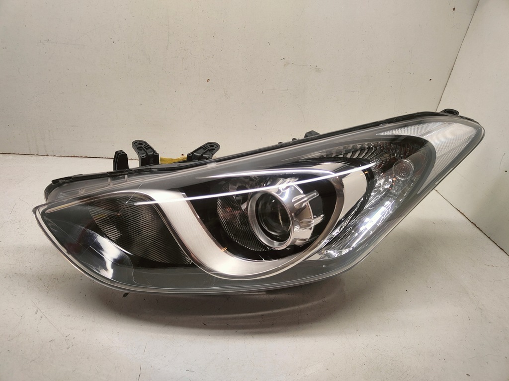 фото №1, Hyundai i30 ii лампа лівий перед