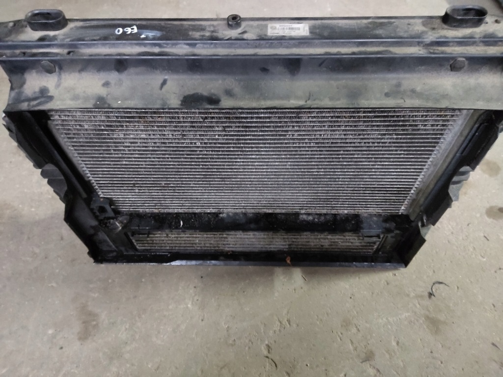 фото №1, Bmw e60 3.0d комплект радиатор