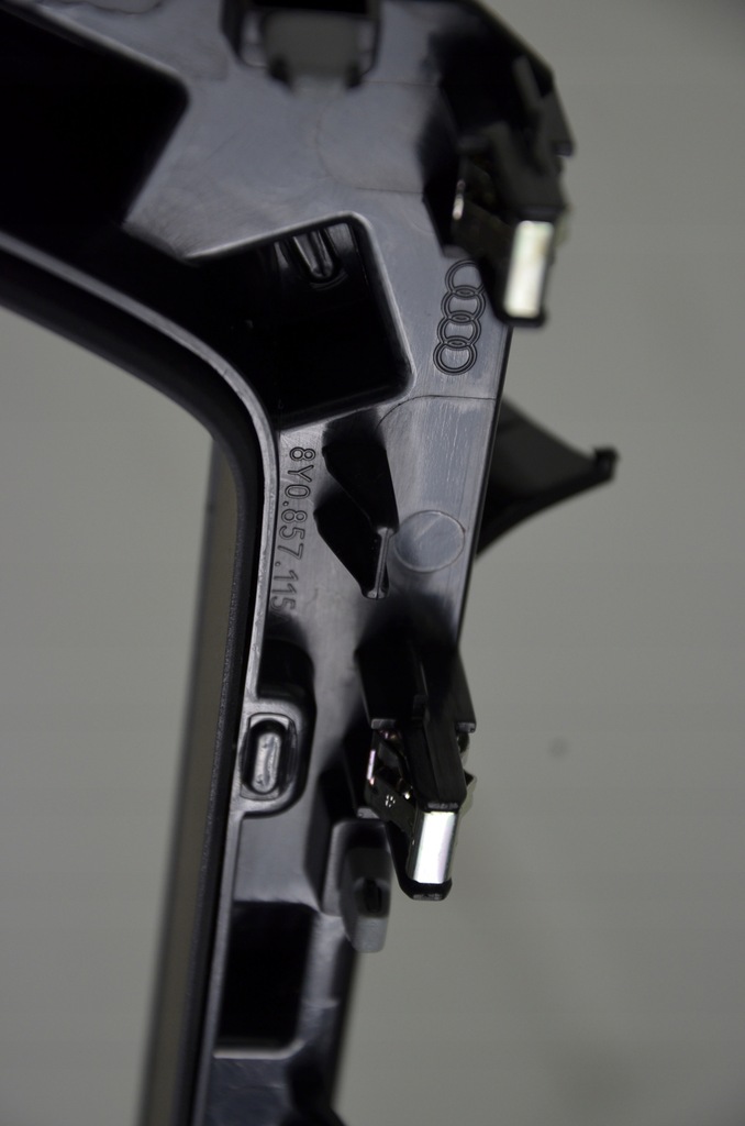 фото №11, Audi a3 молдинг dekor панелі piano black 8y1857304