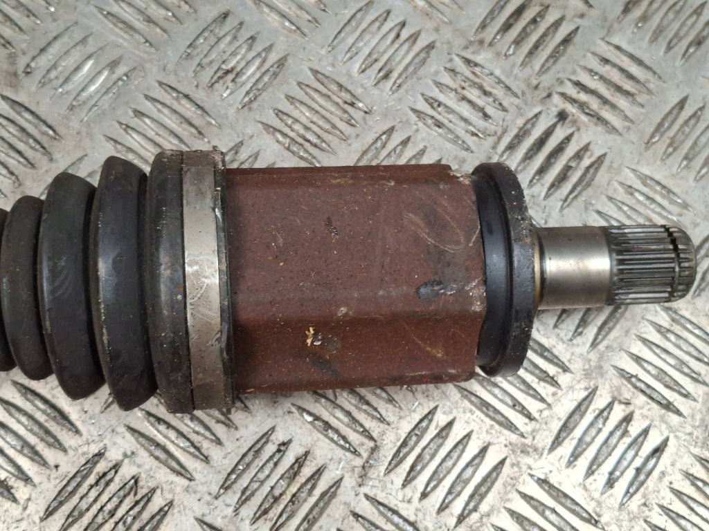 Приводной вал передняя bmw 5 f10 f11 ay759304302 с Разборки