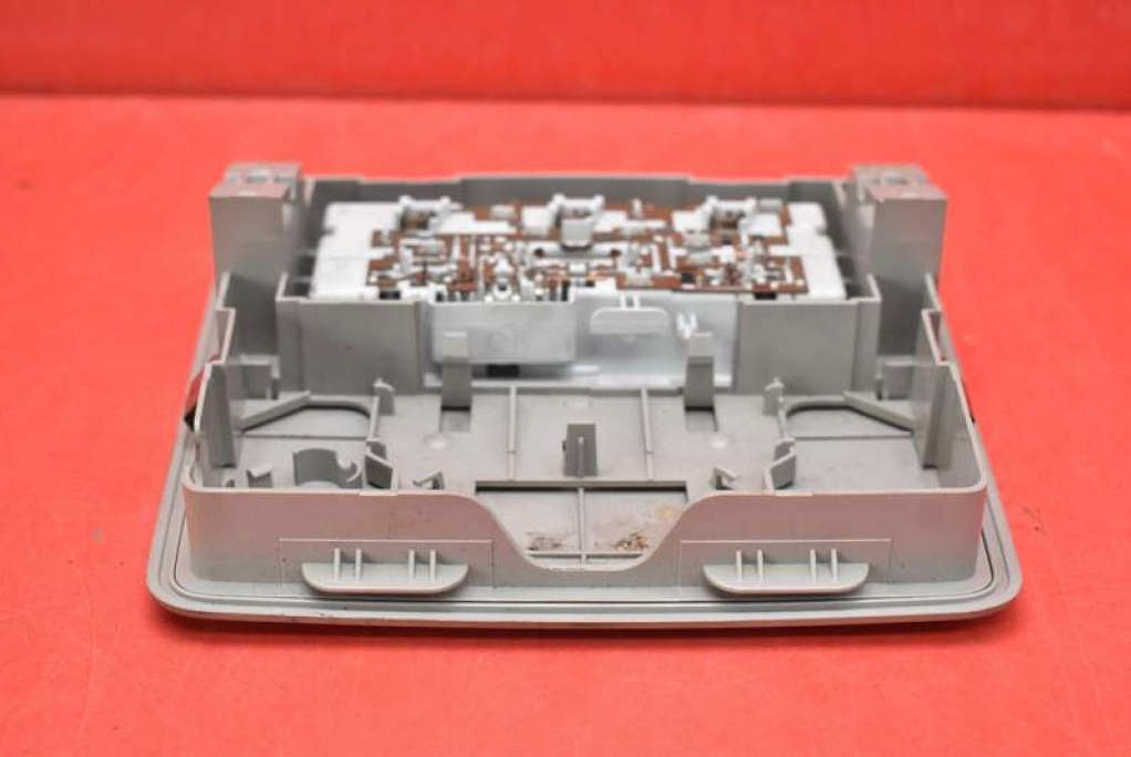 Лампа освітлення салону задній 316627975 chevrolet cruze 1 1 12-15 Недорого