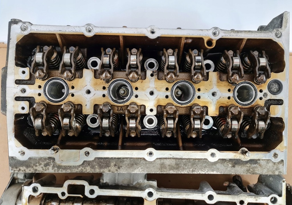 фото №8, Головка двигуна blg vw touran 1.4 tsi комплектна