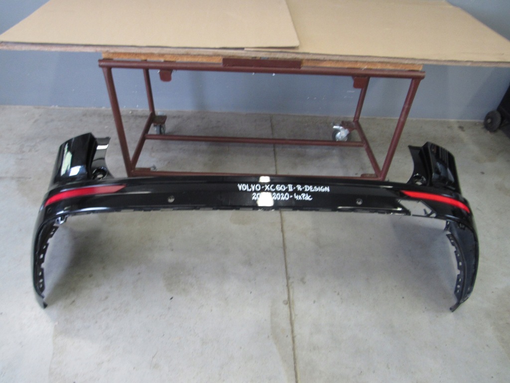 фото №1, Volvo xc60 ii r-design 2018-2020 бампер задняя