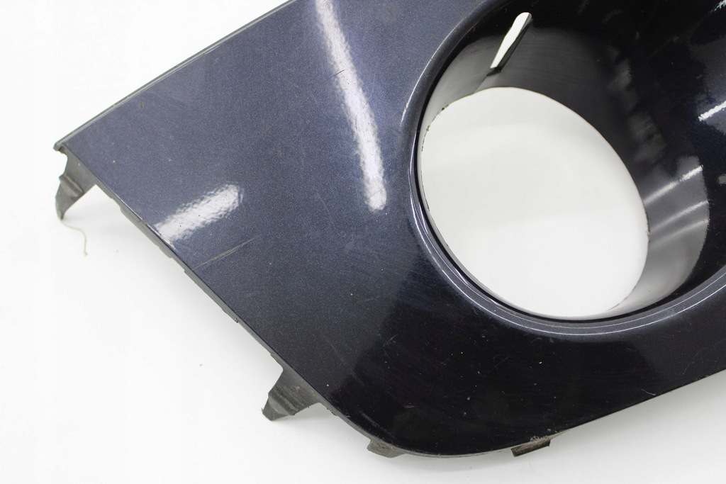 фото №2, Mini cooper one r55 r56 r57 заглушка бампера молдинг противотуманной фары правая