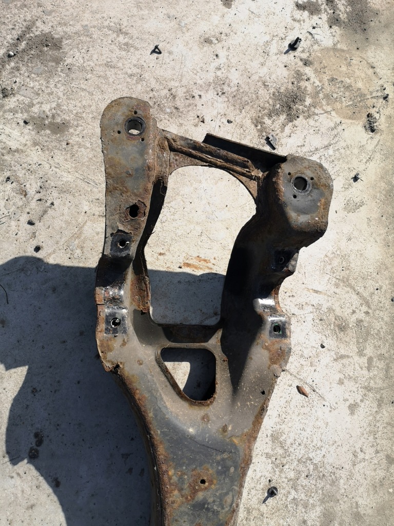 фото №7, Балка подрамник задняя vw touareg 7l0512369b