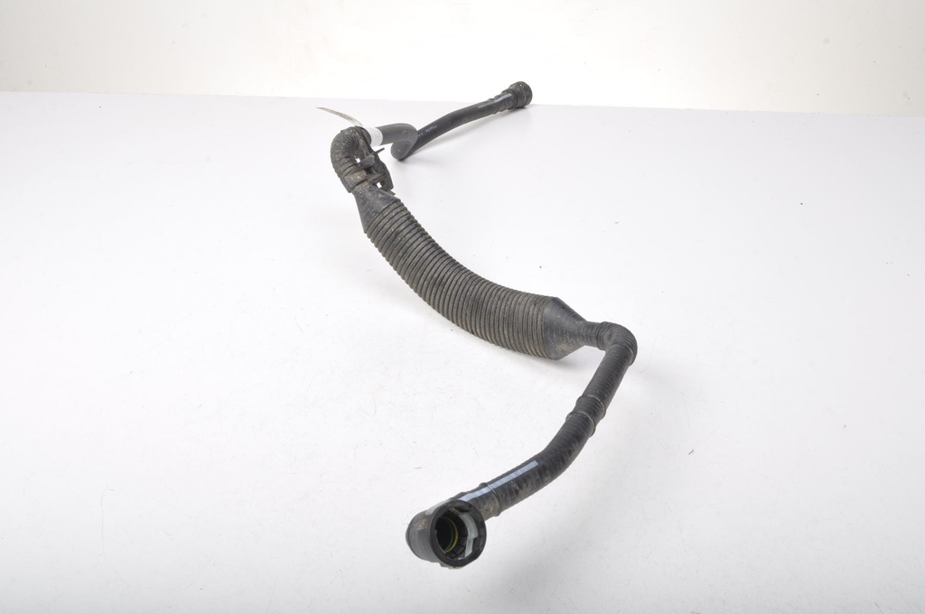 фото №7, Maserati levante sq4 3.0 шланг вентиляционный