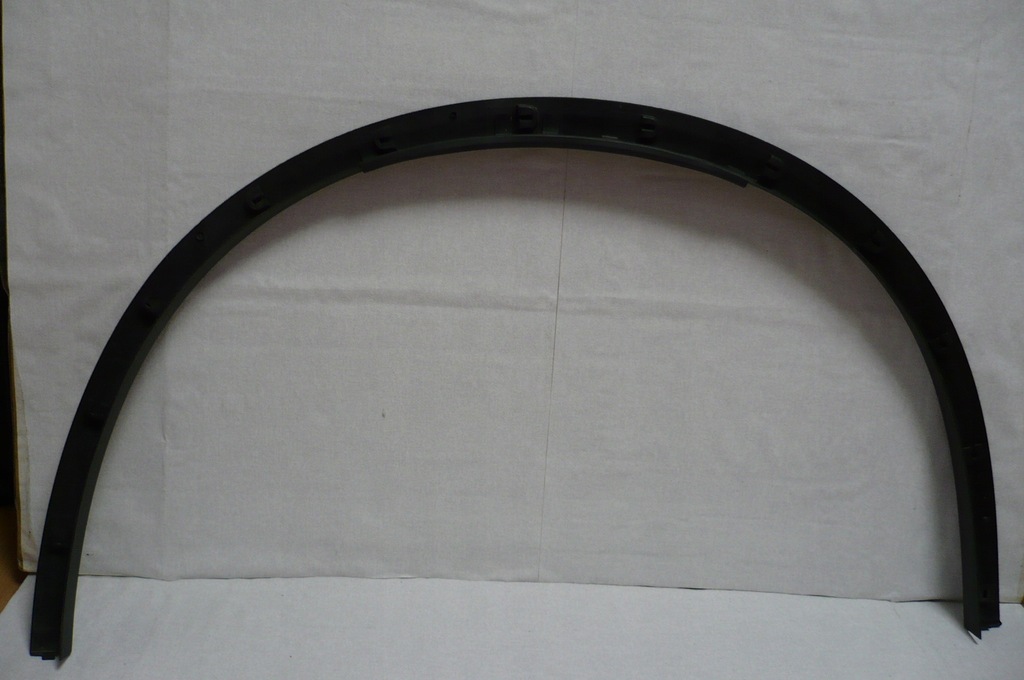 фото №13, Alfa romeo stelvio 2016- молдинг крыла правая перед