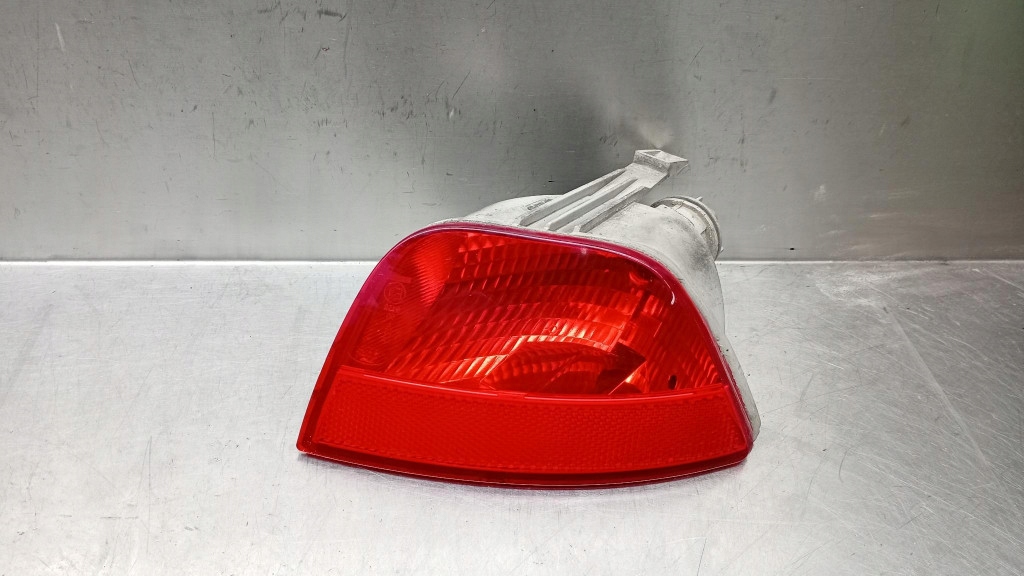 Купить Свет противотуманные задний  ford focus mk2 hb
