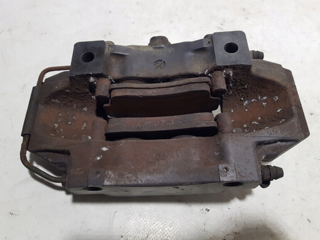 Porsche 911 carrera boxster 996 986 cayman 987 суппорт задний  правый Недорого