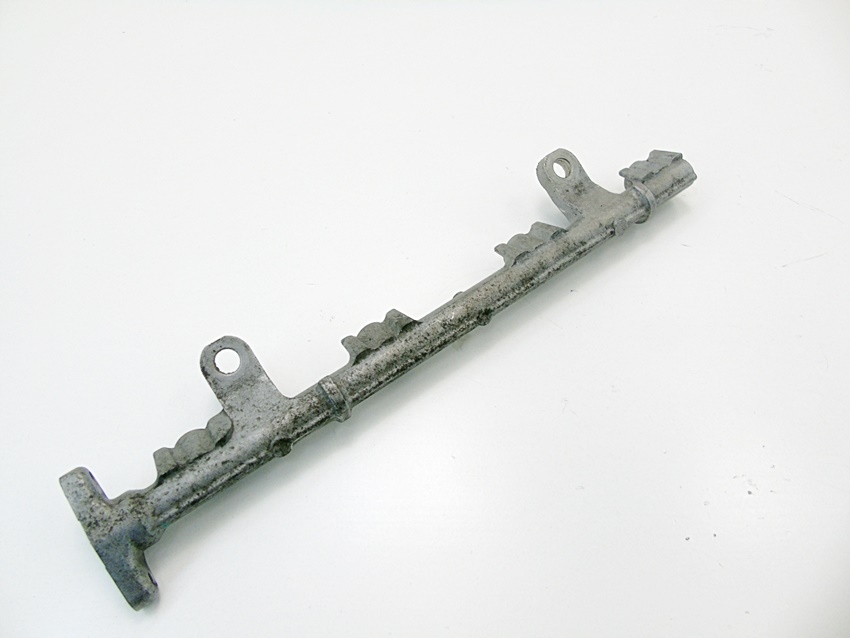 фото №5, Молдинг впрыскная 1.3 vvti toyota yaris ractis 2sz