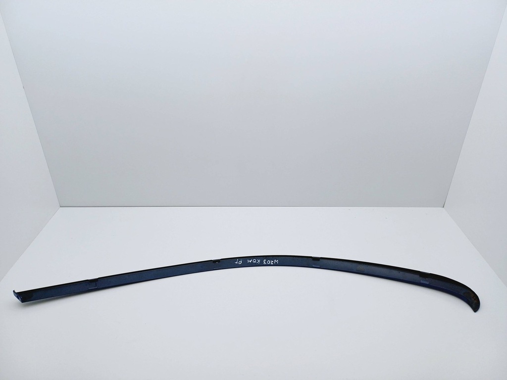 фото №6, Молдинг скло правий задня mercedes c w203 kombi nr166