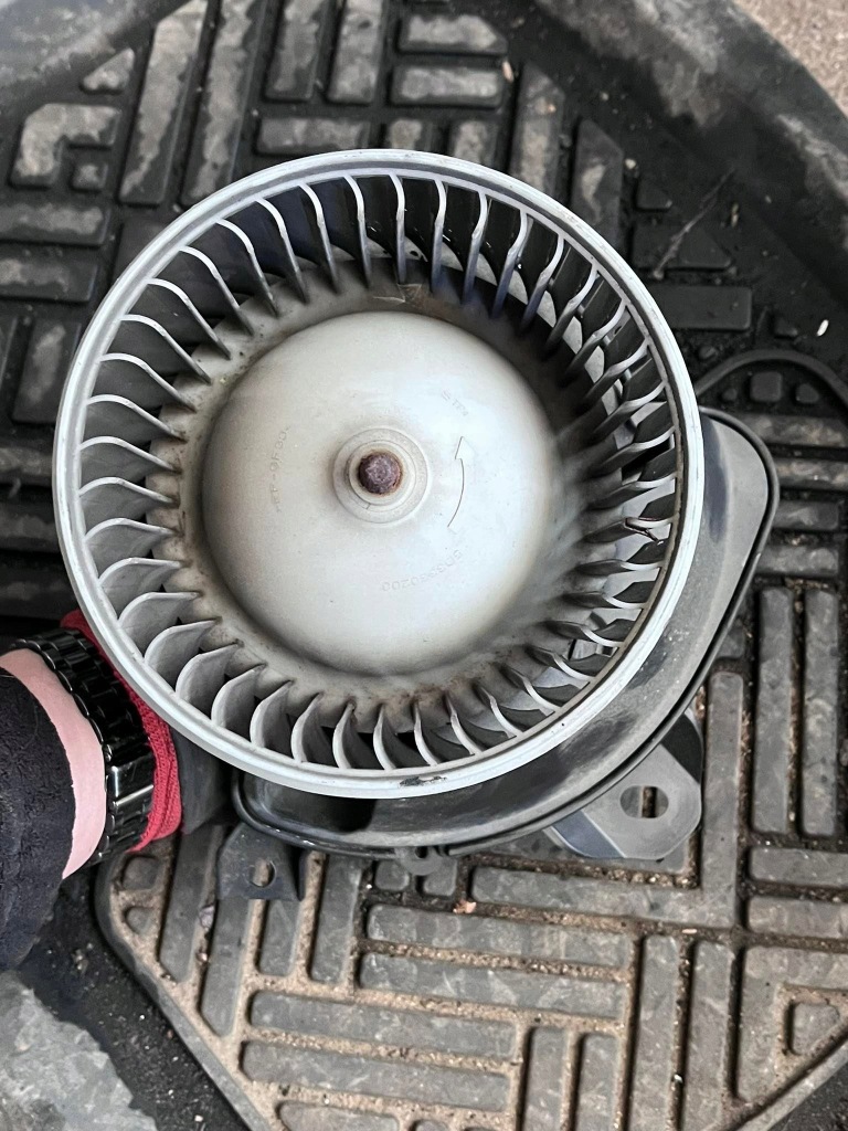 фото №3, Вентилятор вентилятор fiat grande punto 5d3330100