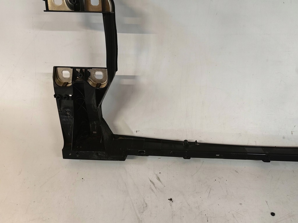 фото №5, Audi rs4 b9, a4 8w- pas передній гарний polecam