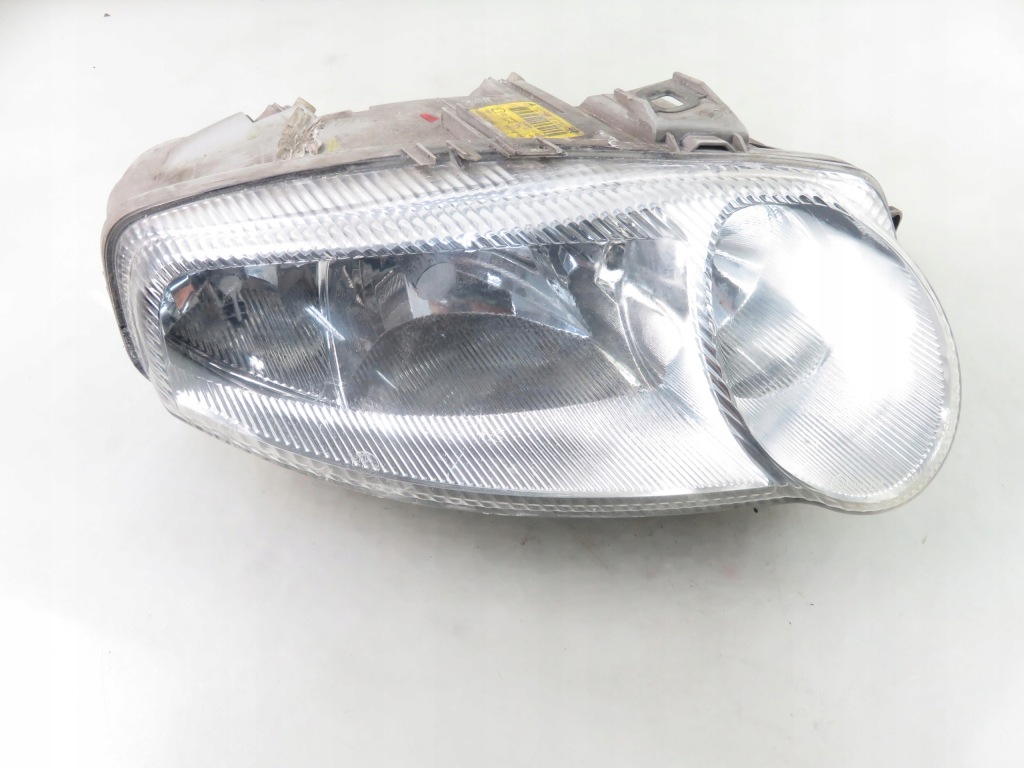 фото №1, Лампа права передня alfa romeo 147 937_ 0301186202