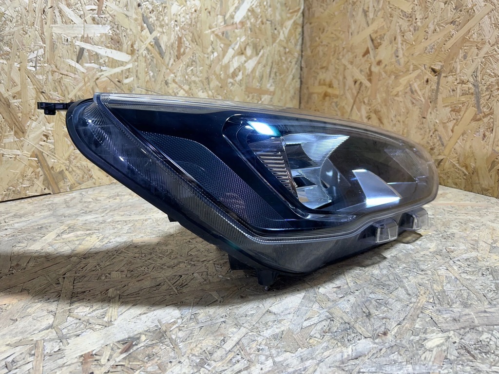 фото №8, Ford focus 2019 лампи передні