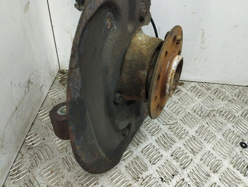 фото №7, Mercedes-benz ml w164 2010 ступиця колеса передній