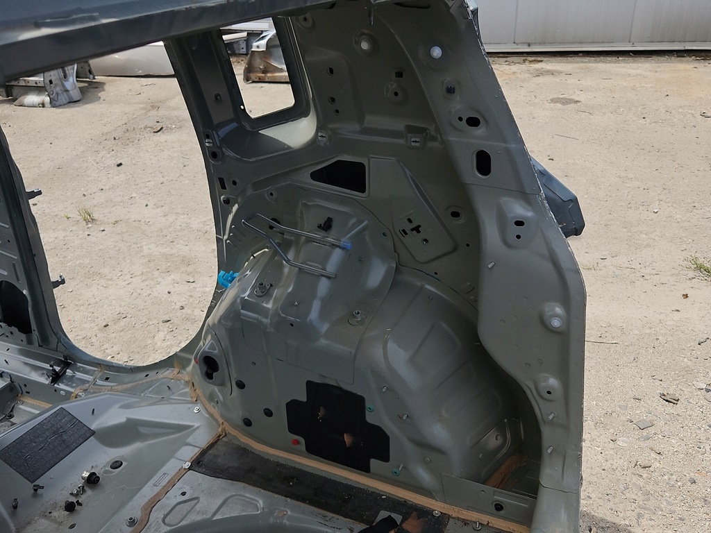 фото №5, Крыло задняя правый jeep renegade 14- 385 четверть 4x4