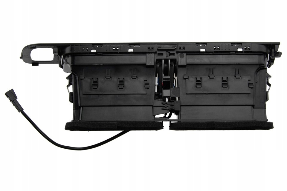 Решётка вентиляционная audi q5 2009- środkowa-przednia в Украине