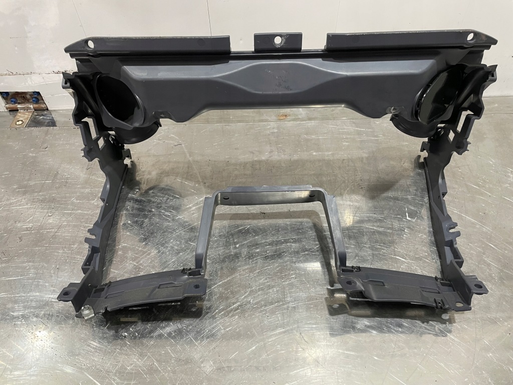 фото №1, Рамка панель приладів консоль панель приладів приладова scania r 1879562 1853505