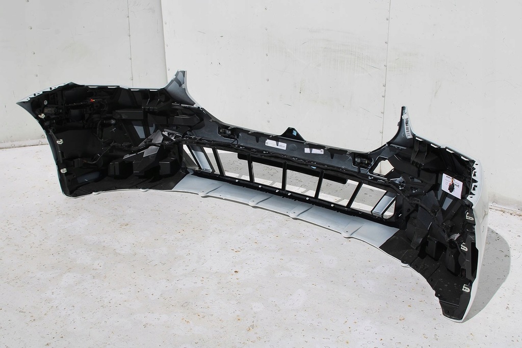 фото №11, Bmw 5 g60 бампер передній перед 300 alpinweiss 3 b