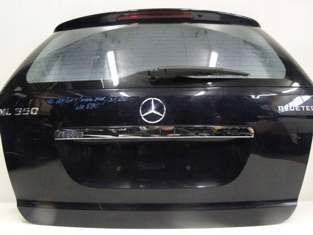 фото №1, Mercedes ml w164 крышка багажника с стекло задняя 2008 lift 164