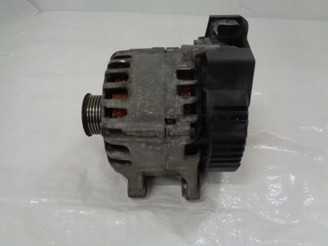 Купити Citroen peugeot 2.0 bluehdi генератор запуск стоп