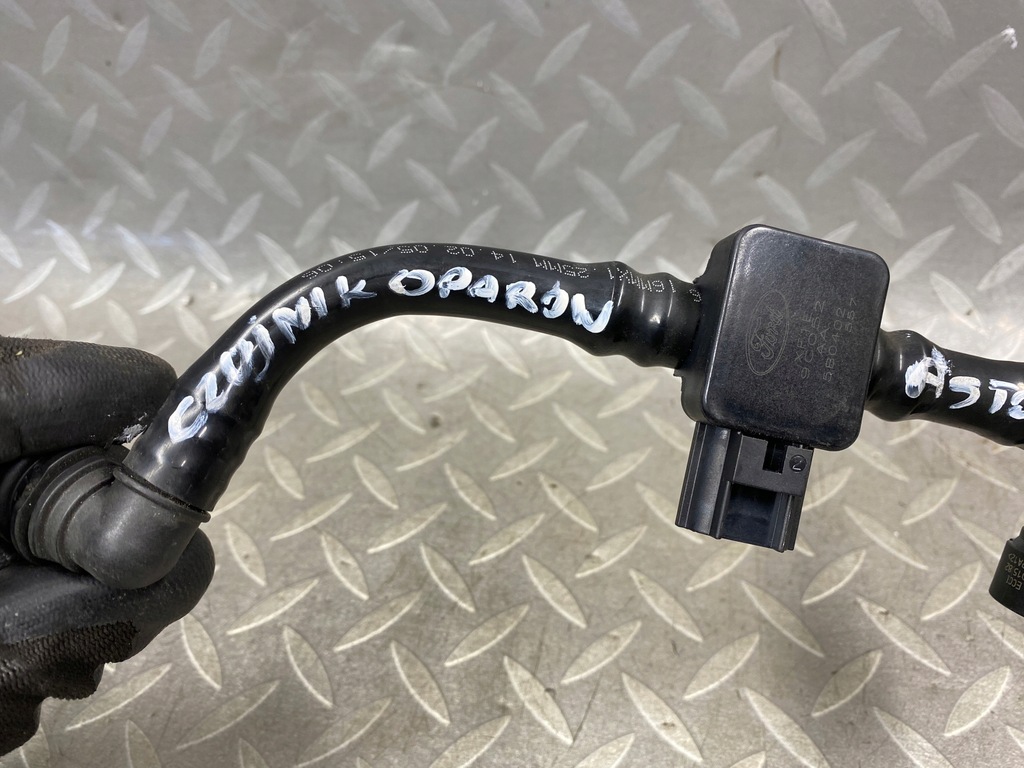 фото №6, Датчик шланг паров par пального aston martin db9 5.9 6.0 v12