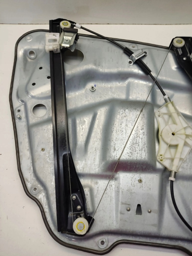 Mercedes ml w164 2008 механізм скло передньої без  двигуна a1648209485 Зі Шроту