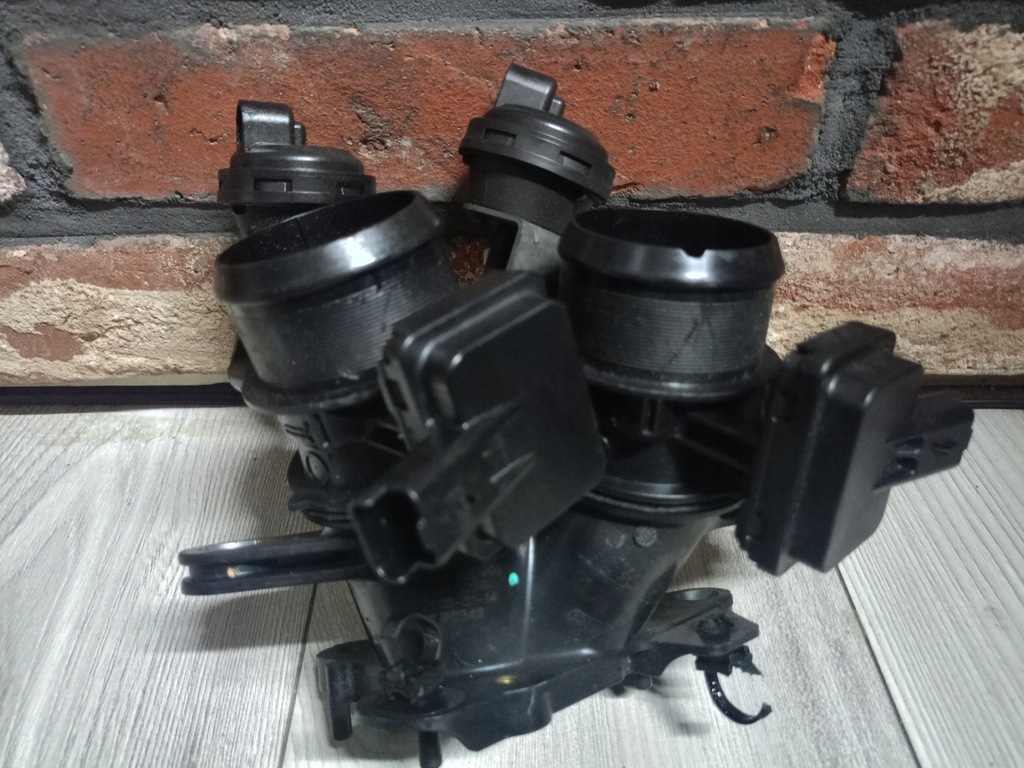 фото №1, Дросельна заслінка 9670373980 citroen peugeot