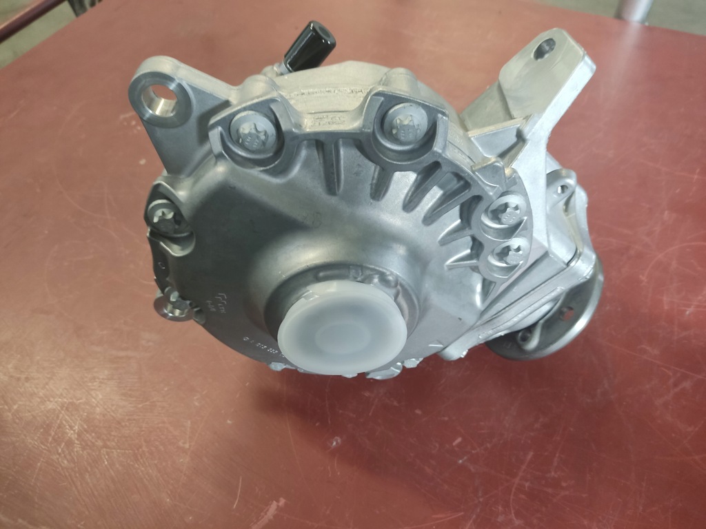 фото №1, Диференціал перед mercedes-benz a2053310900 новий