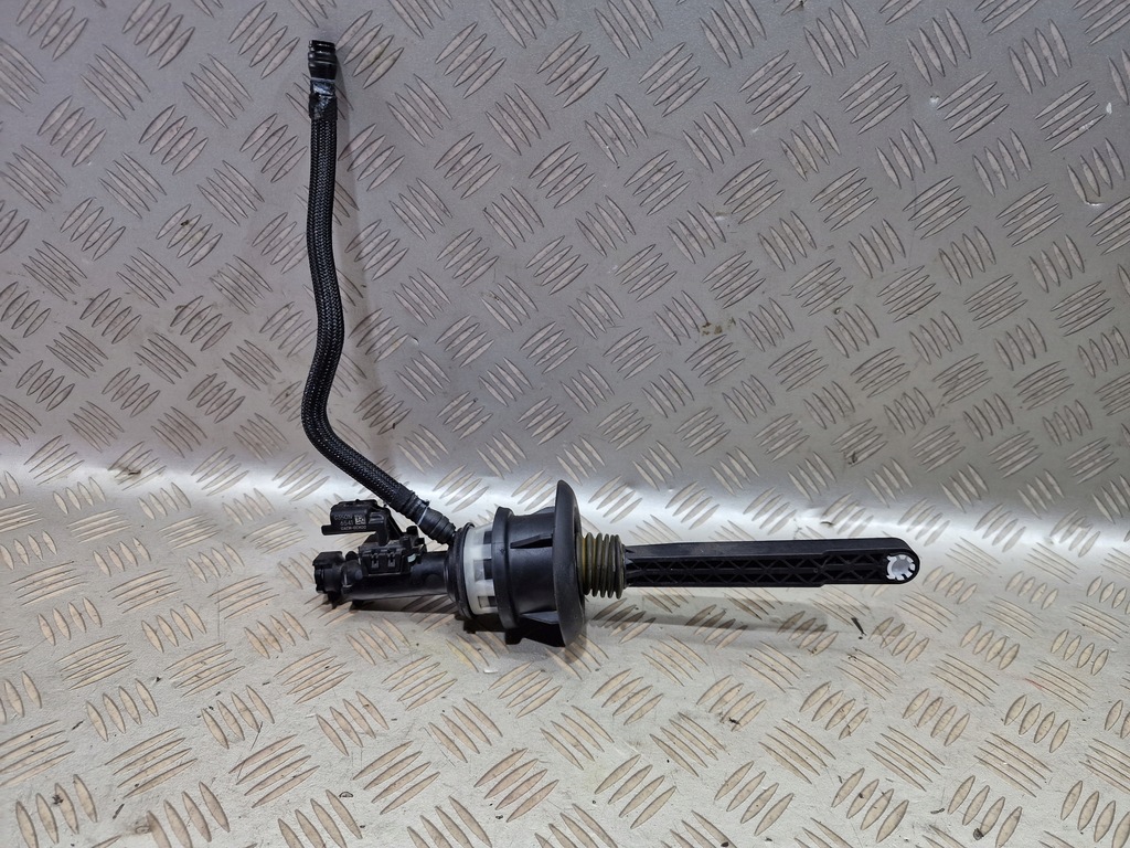 фото №1, Помпа сцепления opel corsa f