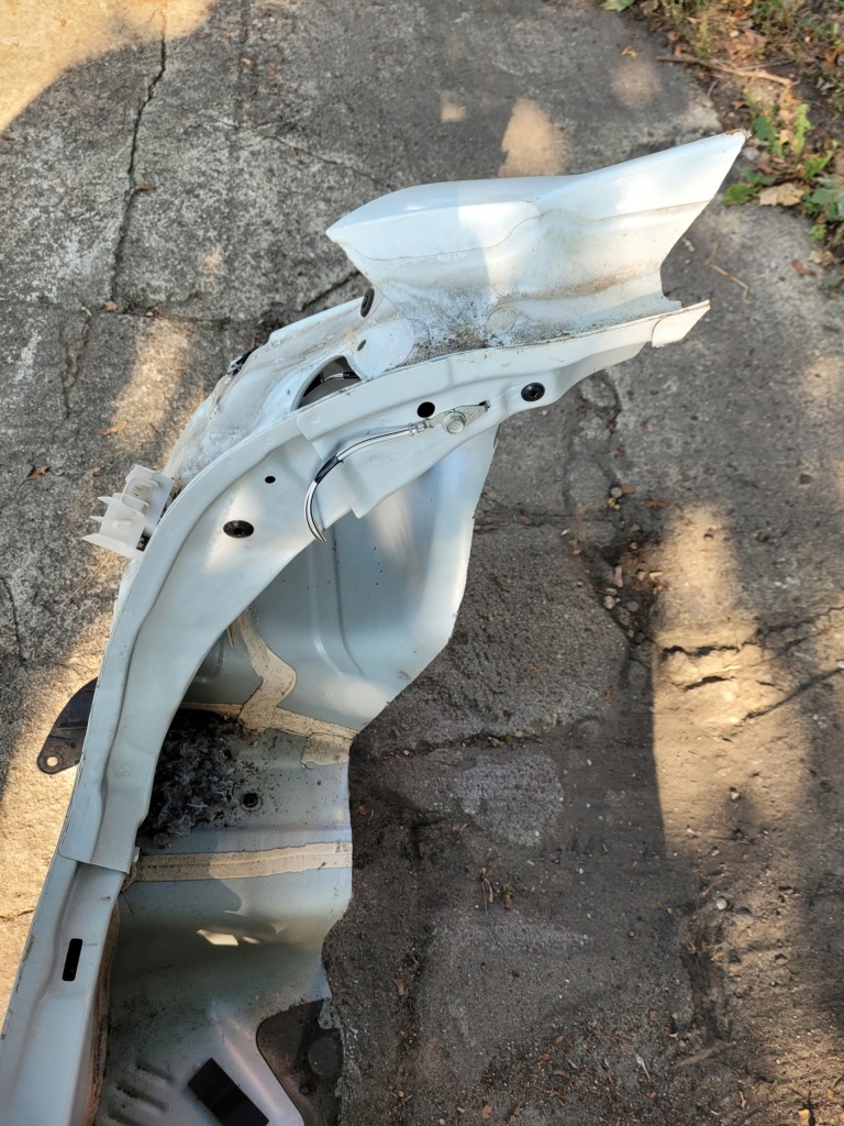 фото №6, Pas задняя задний четверть toyota yaris iii 5дверь