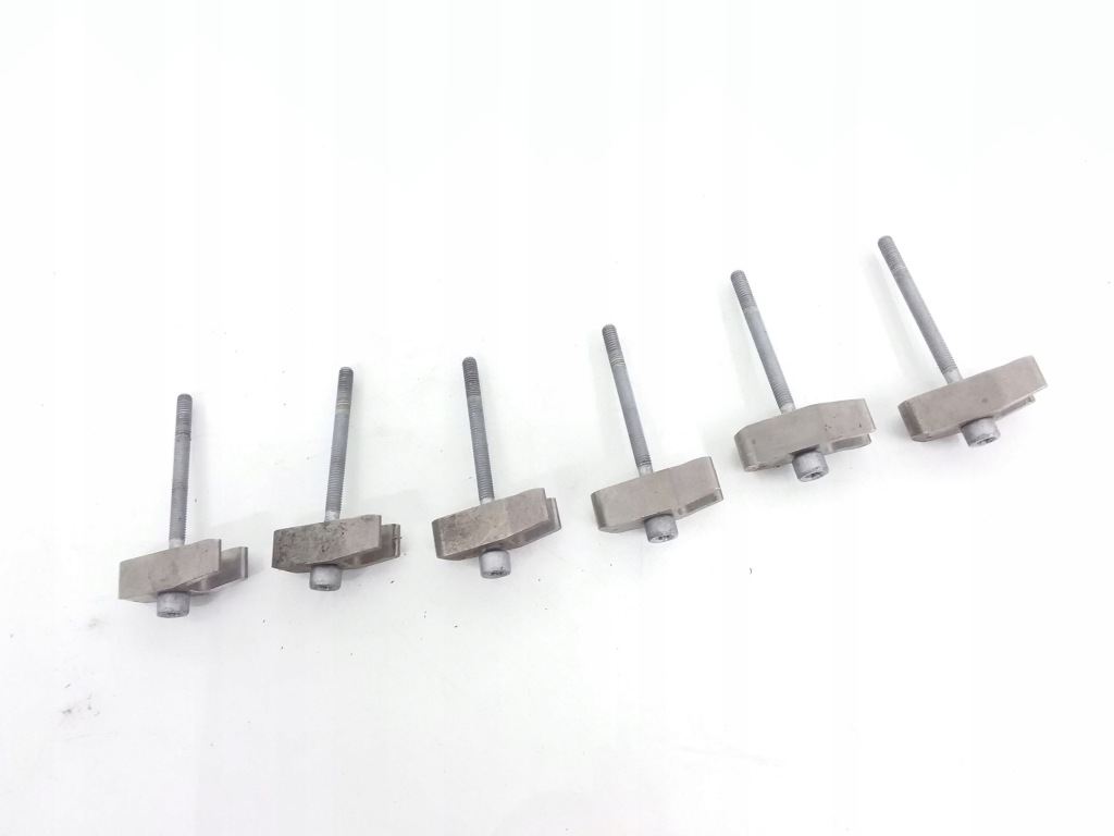 Купить 2012 mercedes-benz e a207 кронштейн форсунки