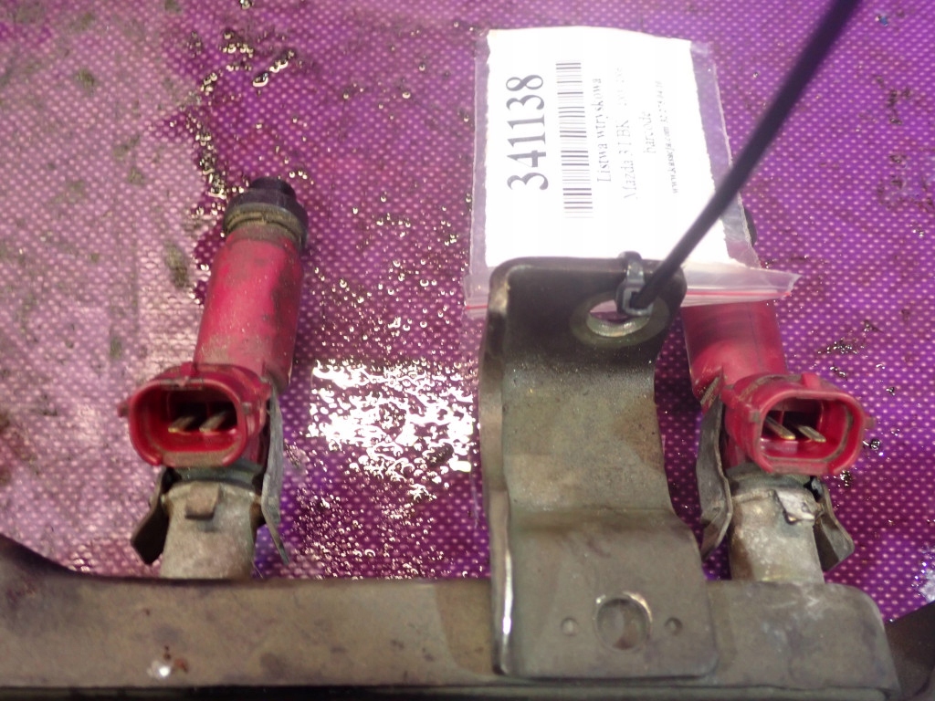 фото №10, Mazda 3 i bk 03-06 1.6 105km молдинг впрыскная 195500-3310