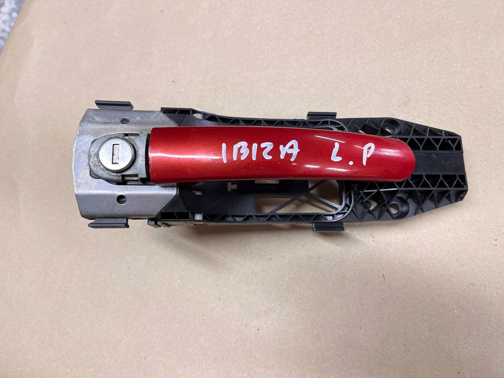 фото №1, Seat ibiza iv ручка левый перед