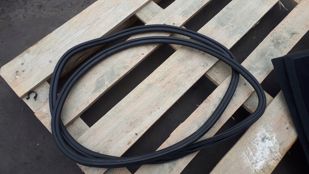 фото №1, Sq5 8r q5 прокладка кузовна права правий перед