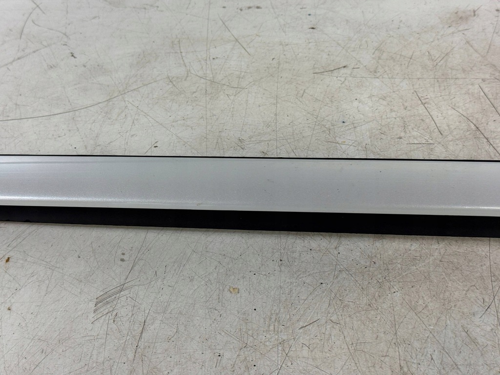 фото №9, Молдинг стекло левая белый kwed citroen ds5 9687248080