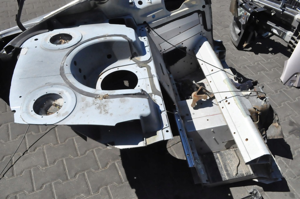 фото №10, Aston martin vanquish i vantage 2004r чверть крила лівий задня задній